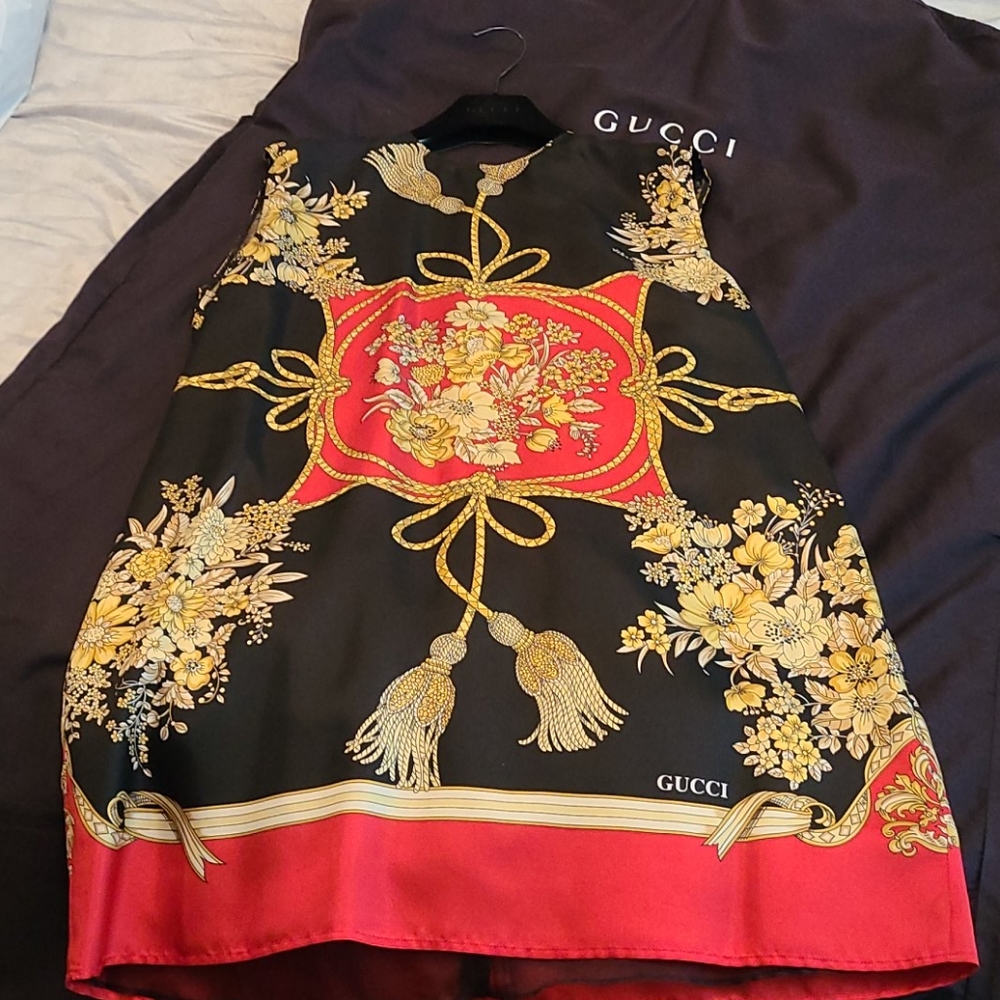 GUCCI Tunic Top AUTHENTIC NEW WITH TAGS.